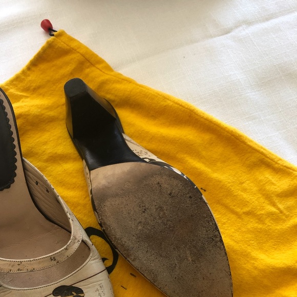 Genuine ICON heels. Size 9 - Picture 2 of 4